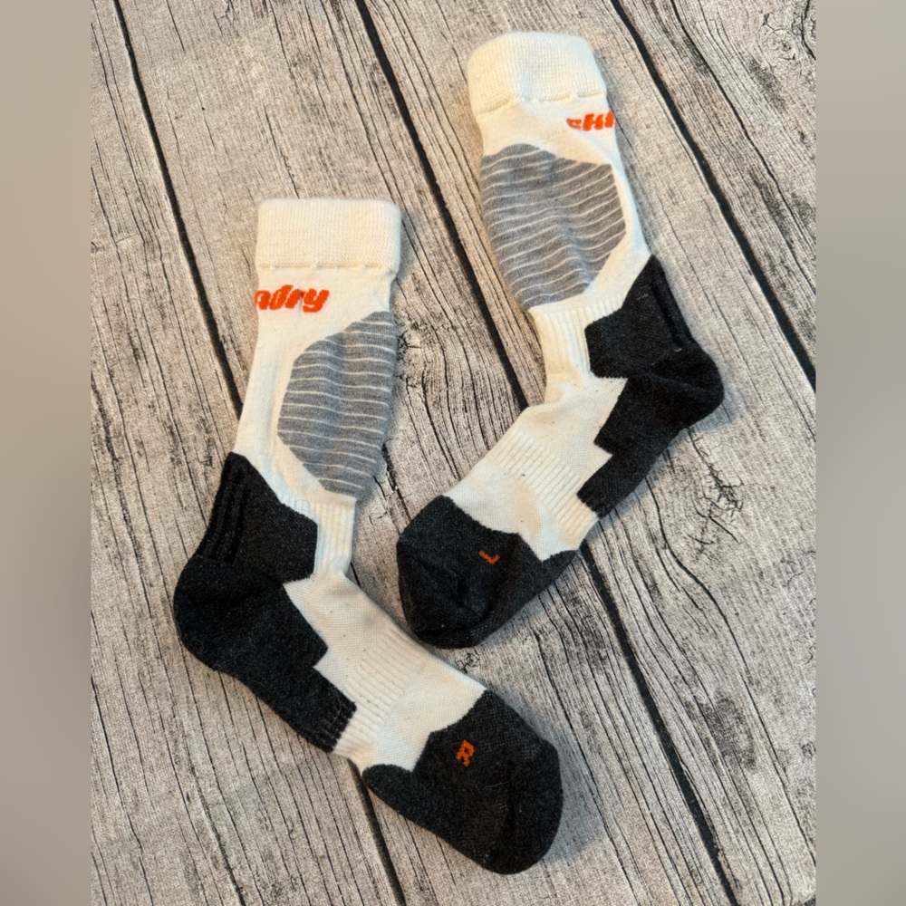 Skindry brand Snow/Winter long socks for skiing, never used. Unisex